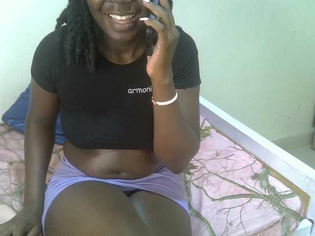 Ebonycherry Live Cam on BongaCams