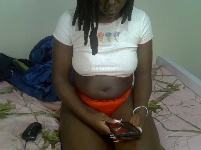 Ebonycherry live cam on BongaCams