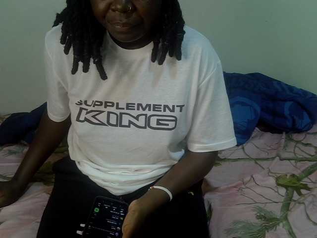 Ebonycherry live cam on BongaCams