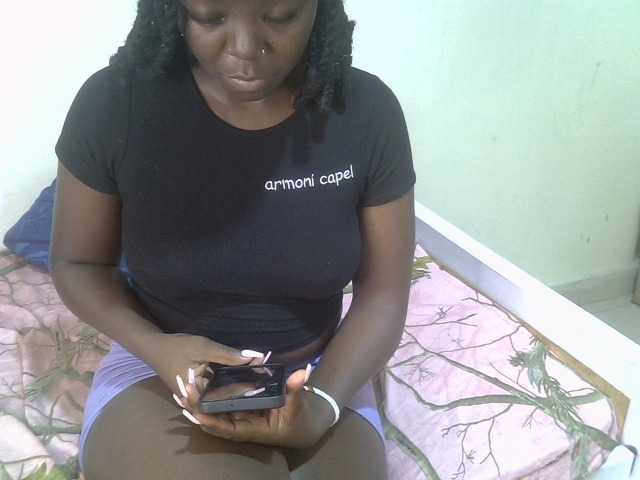 Ebonycherry live cam on BongaCams
