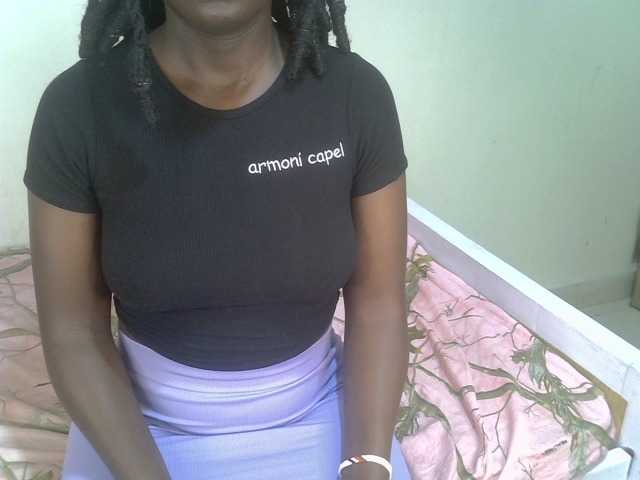 Ebonycherry live cam on BongaCams