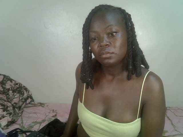 Ebonycherry live cam on BongaCams