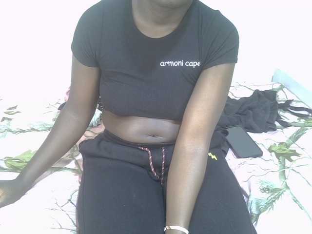Ebonycherry live cam on BongaCams
