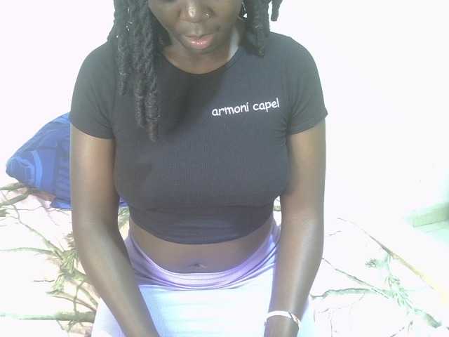 Ebonycherry live cam on BongaCams