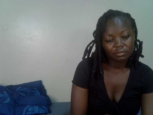 Ebonycherry live cam on BongaCams