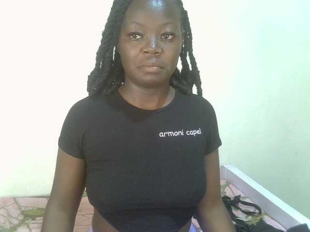 Ebonycherry live cam on BongaCams