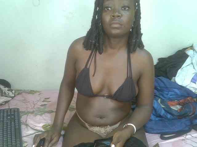 Ebonycherry webcam