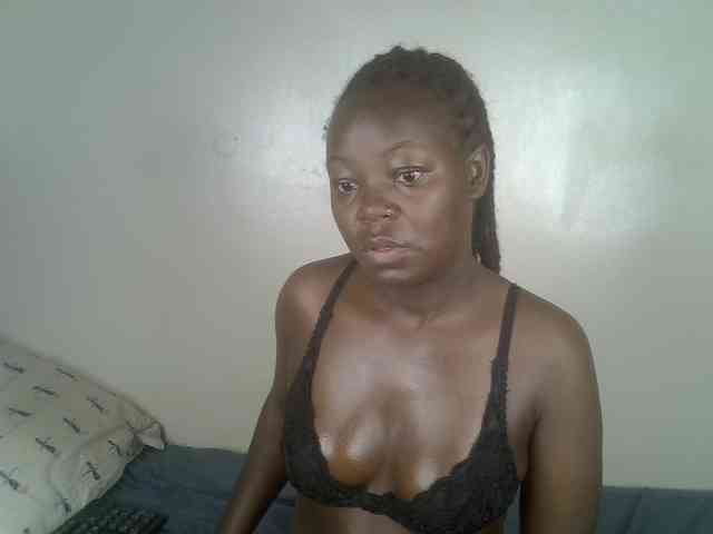 Ebonycherry webcam