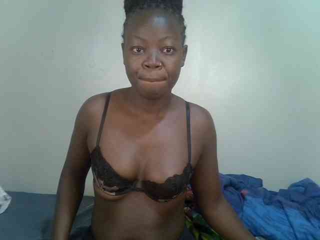 Ebonycherry webcam