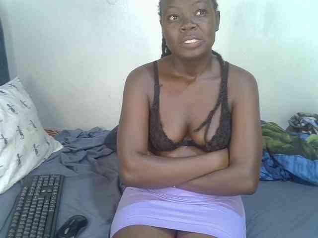 Ebonycherry webcam