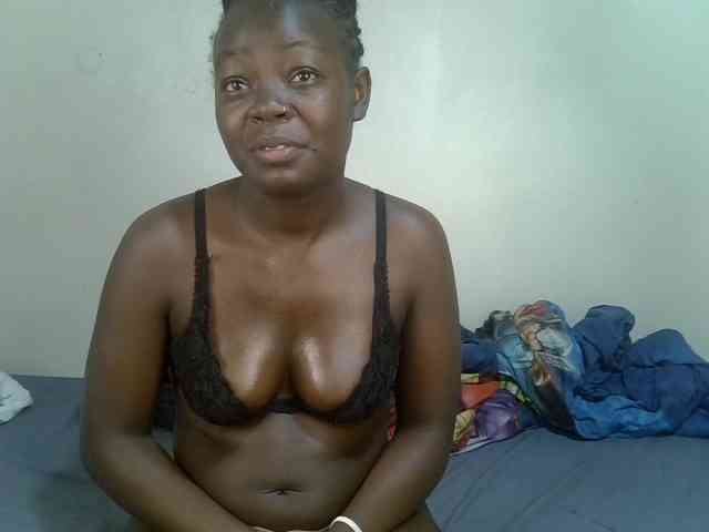 Ebonycherry webcam