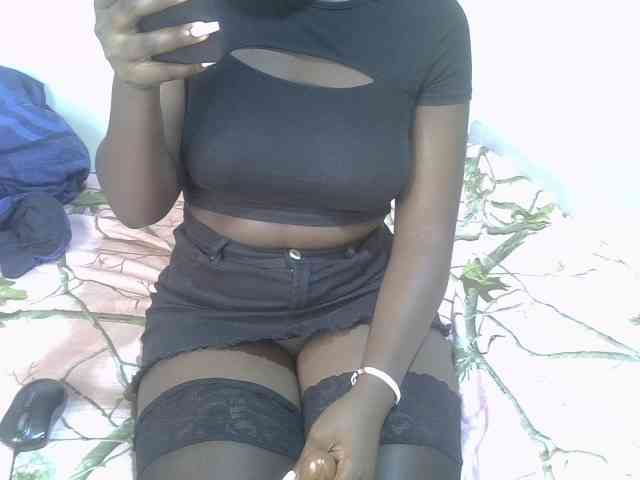 Ebonycherry webcam