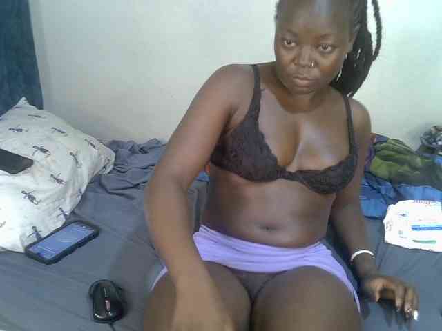 Ebonycherry webcam