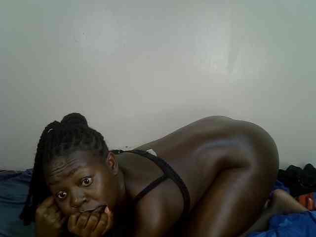Ebonycherry webcam