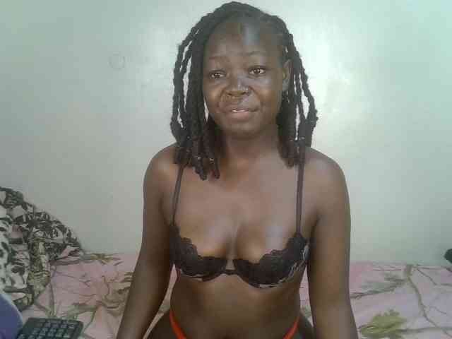 Ebonycherry webcam