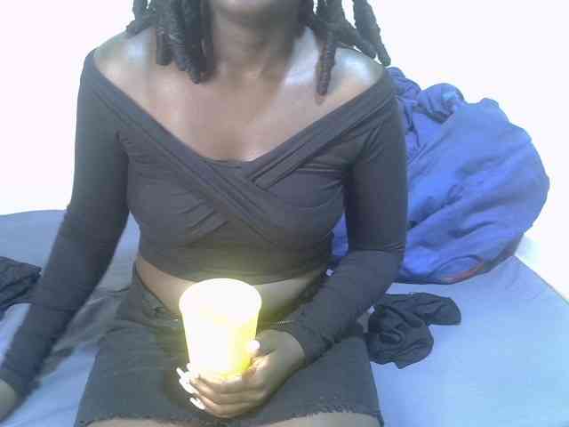 Ebonycherry webcam
