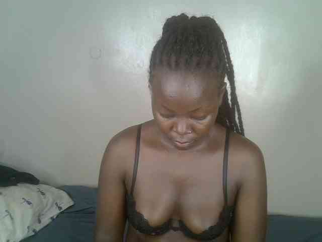 Ebonycherry webcam