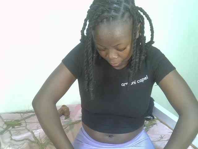 Ebonycherry webcam