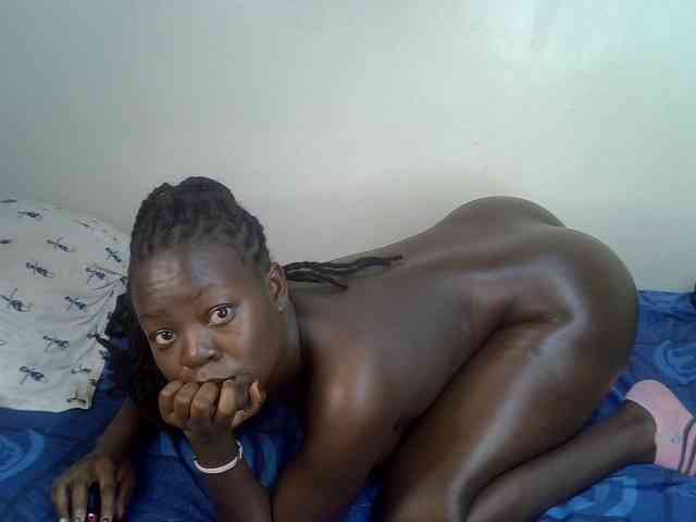 Ebonycherry webcam