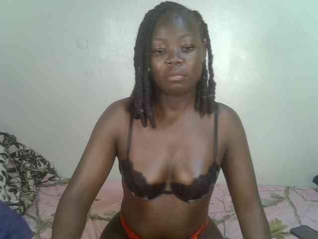 Ebonycherry webcam