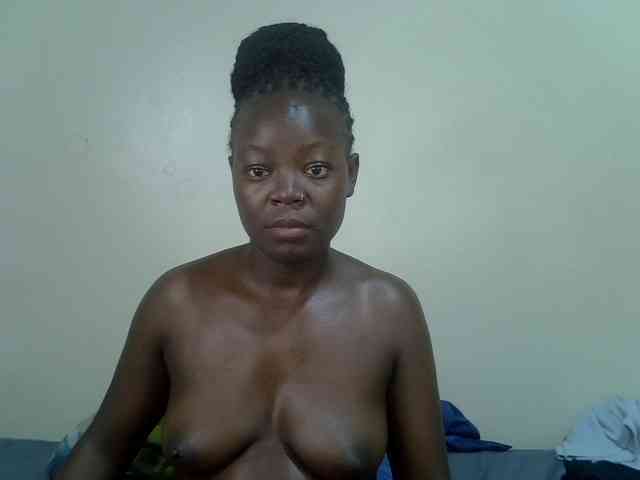 Ebonycherry Live Webcam on BongaCams