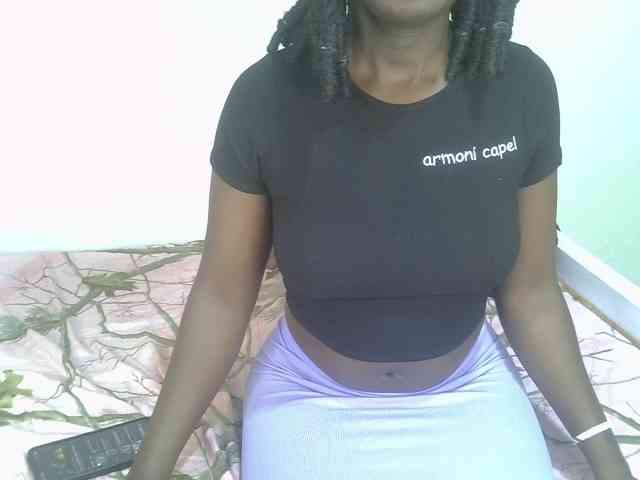 Ebonycherry webcam