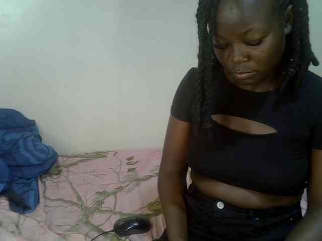 Ebonycherry webcam