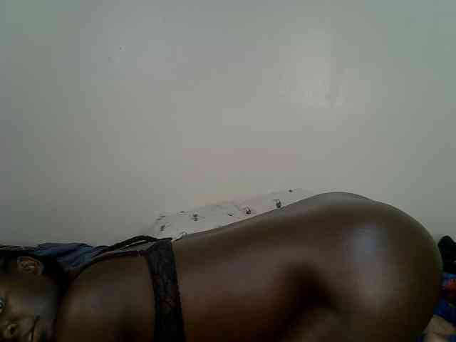 Ebonycherry webcam
