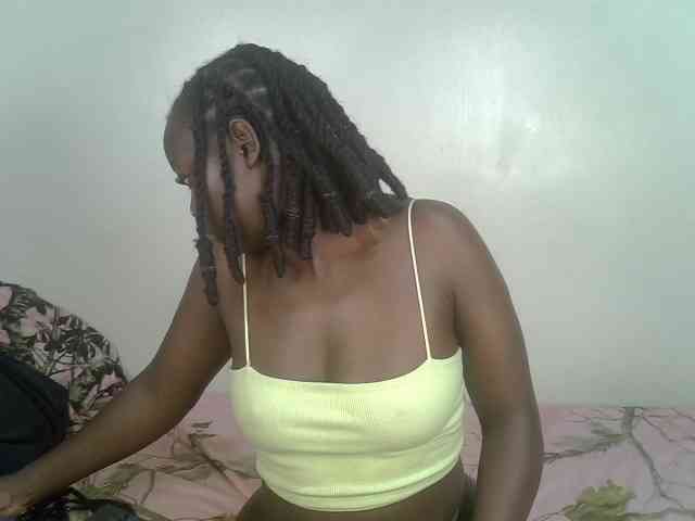 Ebonycherry webcam