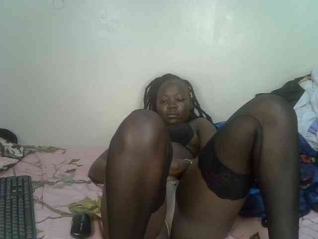 Ebonycherry webcam