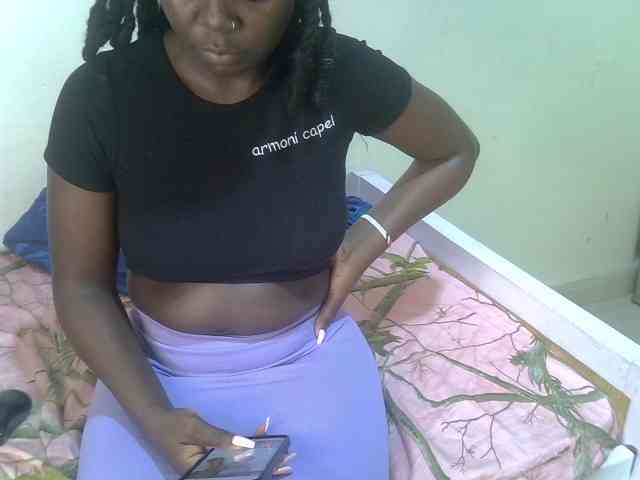 Ebonycherry webcam