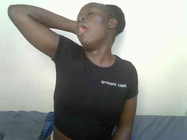 Ebonycherry webcam