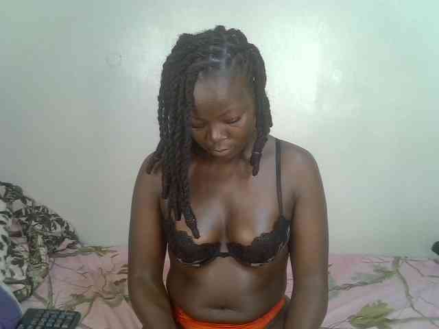 Ebonycherry webcam