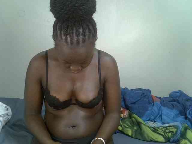 Ebonycherry webcam