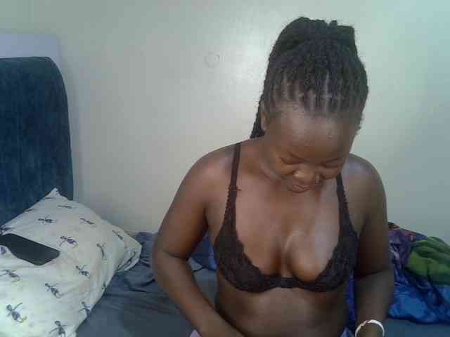 Ebonycherry webcam