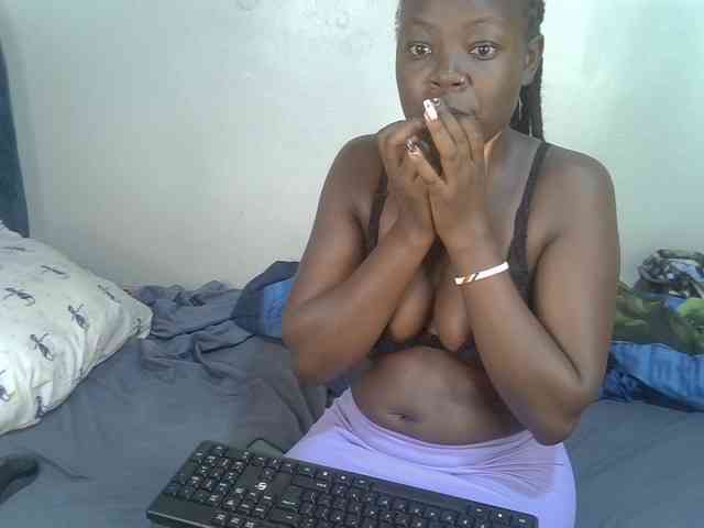 Ebonycherry webcam