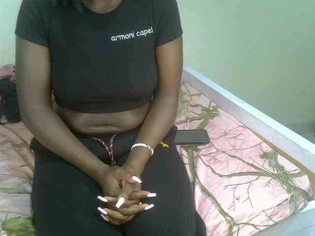Ebonycherry webcam