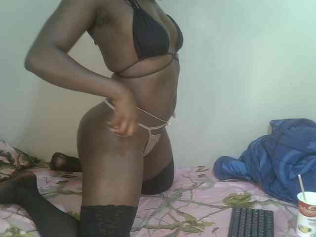 Ebonycherry webcam