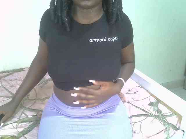 Ebonycherry webcam