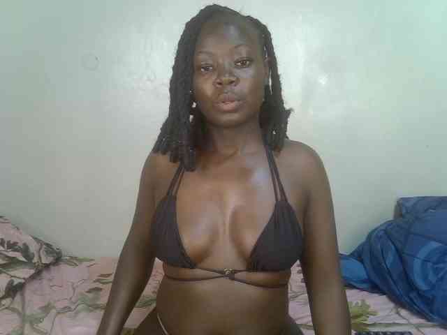 Ebonycherry webcam