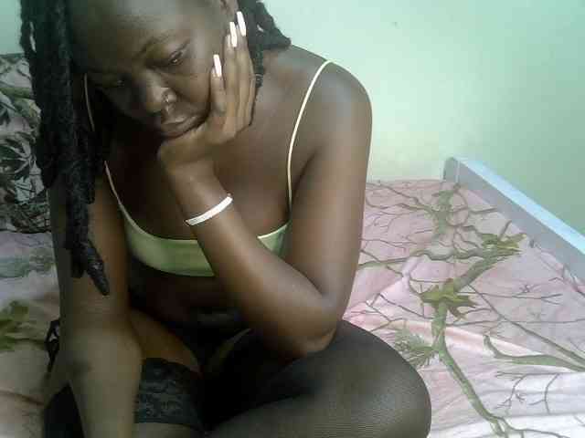 Ebonycherry webcam