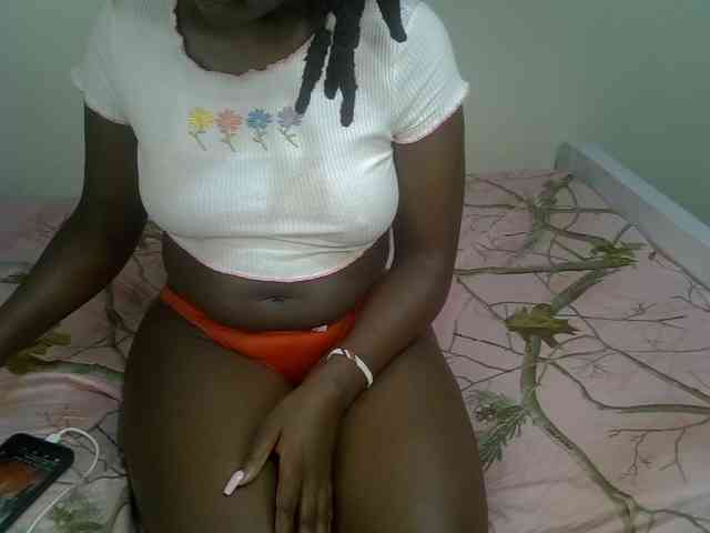 Ebonycherry webcam