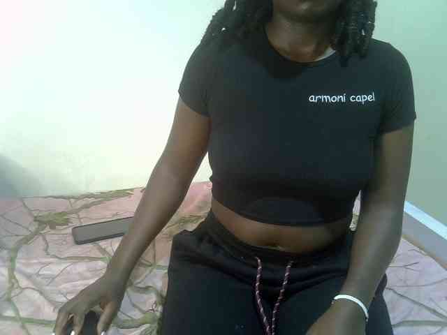 Ebonycherry webcam