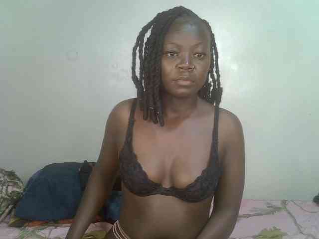 Ebonycherry webcam