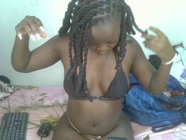 Ebonycherry webcam