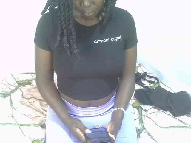 Ebonycherry webcam