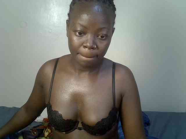 Ebonycherry webcam