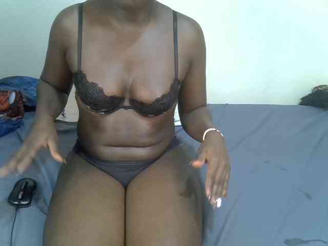 Ebonycherry webcam