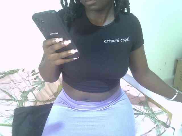 Ebonycherry webcam