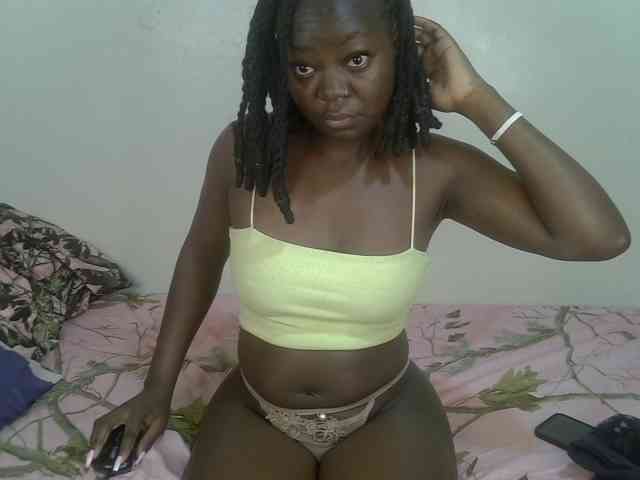 Ebonycherry webcam